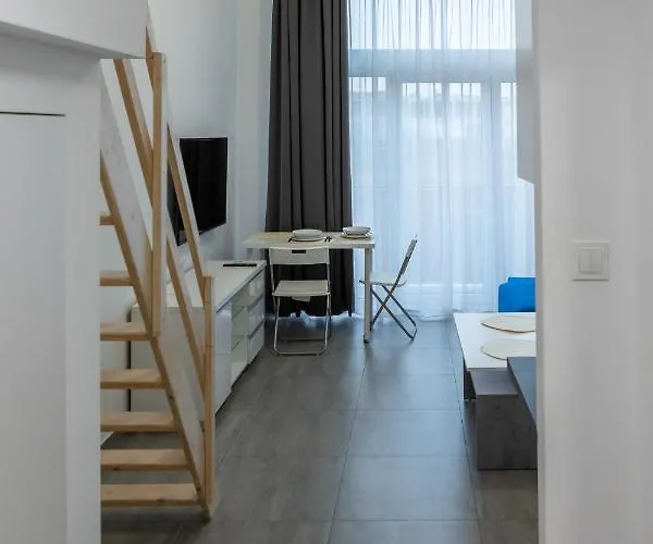 Studia Przy Lotnisku Od Wroclawapartament-pl Appartamento